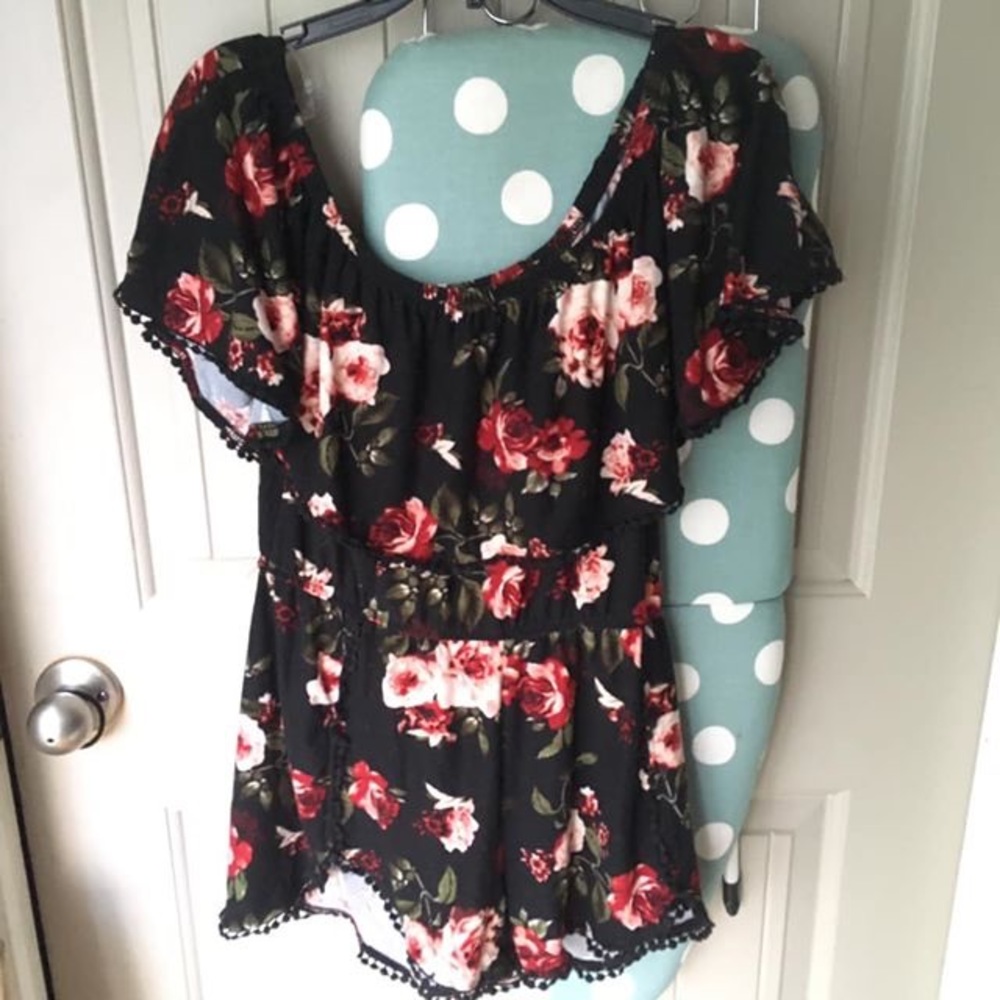 Rue21 Rompers - Picture 2 of 7